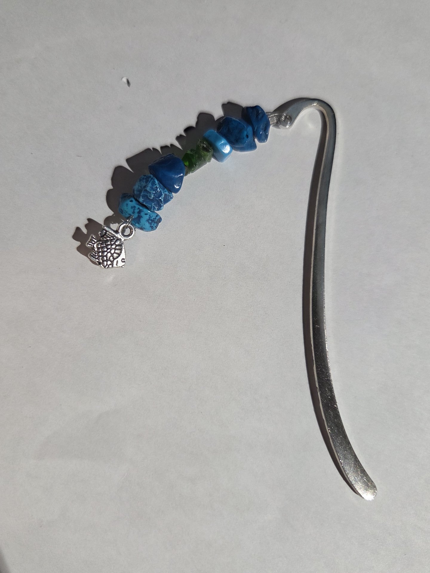 Ocean Waves Gemstone Bookmark – Turquoise & Green Garnet Metal Book Dangle